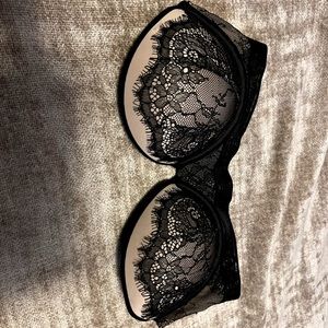 32 D Victoria Secret 32D push up strapless bra